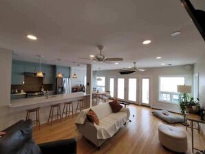 Kitchen Remodel in Ogden Dunes, IN (1)